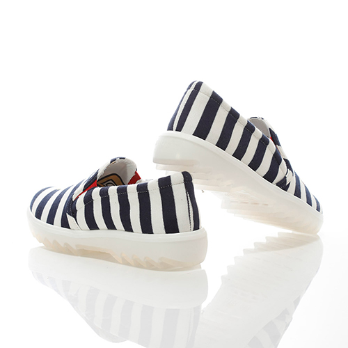 ROCKY SLIP-ON  \21,800